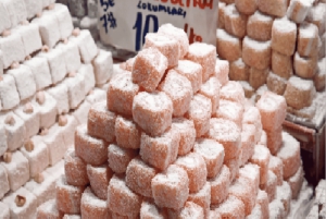 Istanbul : Best Street Food Tour With A Local Guide