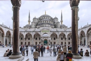 Istanbul : Best Street Food Tour With A Local Guide