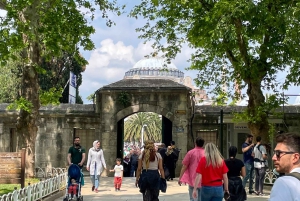 Istanbul: Basilica, Hagia Sophia, Blue Mosque Tour & Cruise