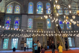 Istanbul: Basilica, Hagia Sophia, Blue Mosque Tour & Cruise
