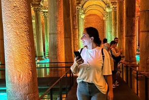 Istanbul: Blue Mosque Guided Tour & Basilica Cistern Ticket