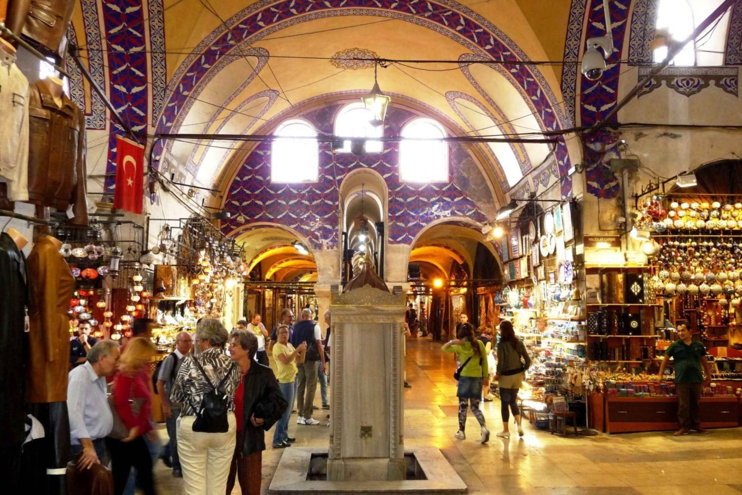 Istanbul: Blue Mosque, Hagia Sofia & Topkapi Palace Day Tour