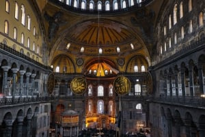 Istanbul: Blue Mosque, Hagia Sofia & Topkapi Palace Day Tour