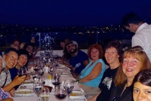 Istanbul: Bosphorus Dinner Cruise Incl. Drinks with Transfer
