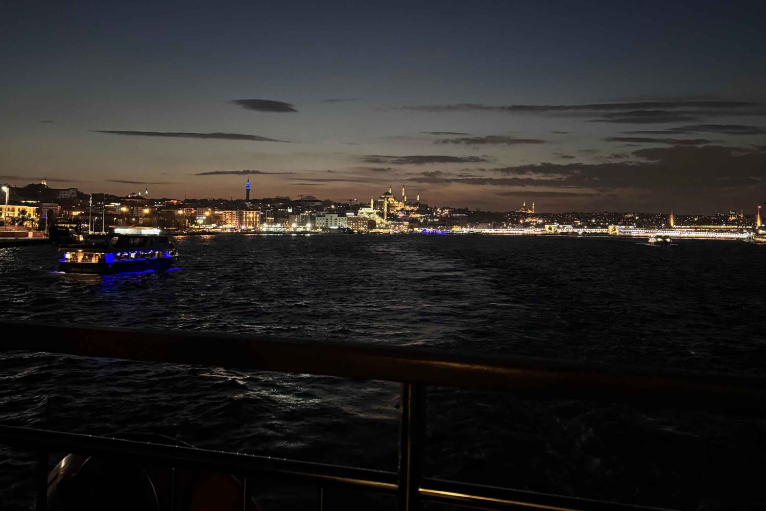Istanbul: Bosphorus Cruise By Night