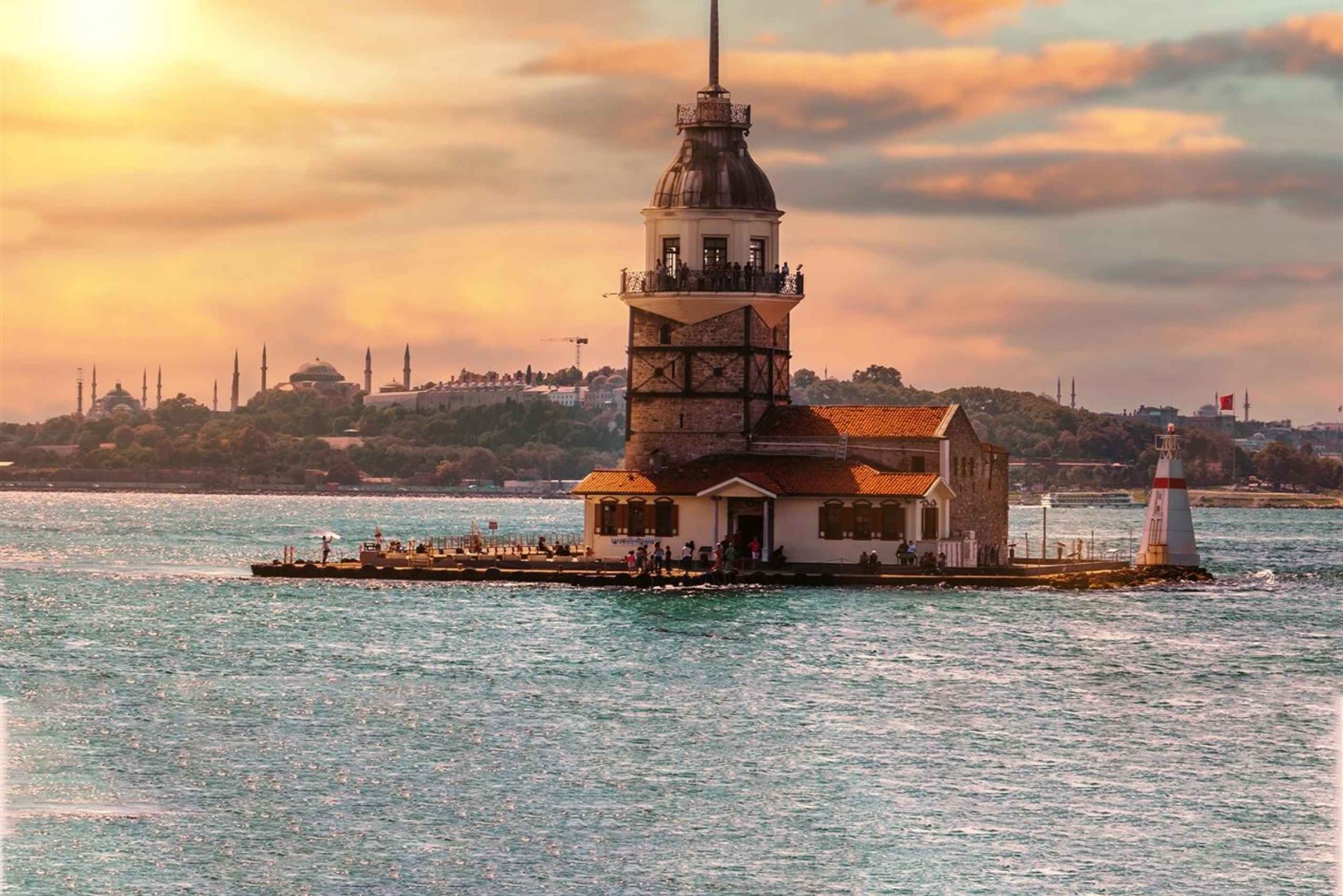 Istanbul: Bosphorus Cruise from Europe or Asia & Audio Guide