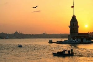 Istanbul: Bosphorus Cruise on A Private Luxury Yacht