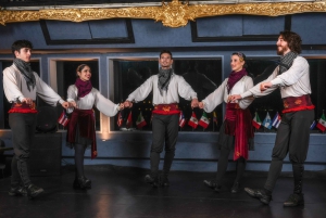 Istanbul: Bosphorus Cruise with Dinner Show