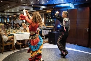 Istanbul: Bosphorus Dinner Cruise & Turkish Night Show