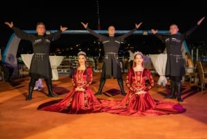 Istanbul: Bosphorus Dinner Cruise & Turkish Night Show