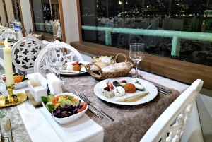 Istanbul Bosphorus: Dinner Cruise & Folklore & Belly Dance