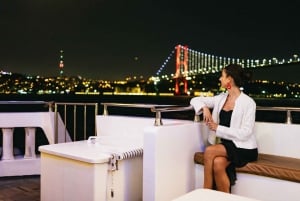 Istanbul: Bosphorus Dinner Cruise & Show with Private Table