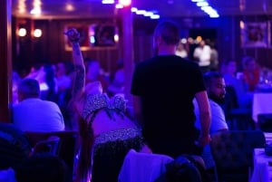 İstanbul:Bosphorus Dinner Cruise & Soft and Alcohol Drinks