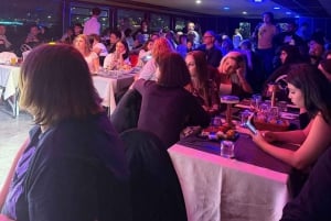 İstanbul:Bosphorus Dinner Cruise & Soft and Alcohol Drinks