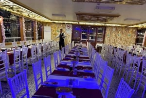 İstanbul:Bosphorus Dinner Cruise & Soft and Alcohol Drinks