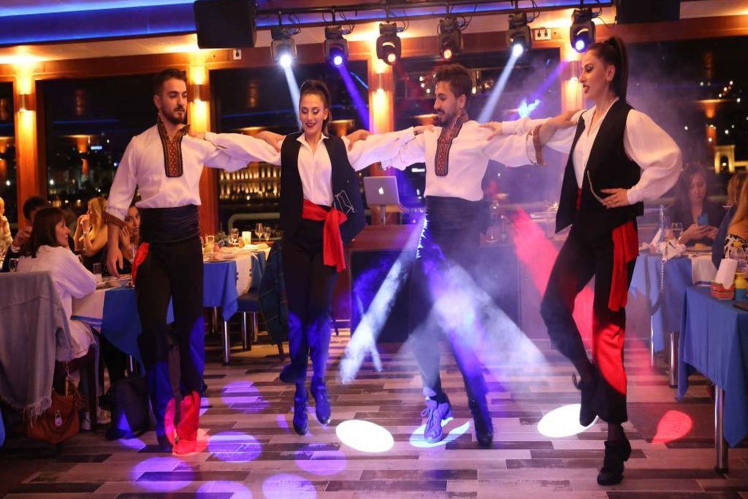 Istanbul Bosphorus Dinner Cruise Tour