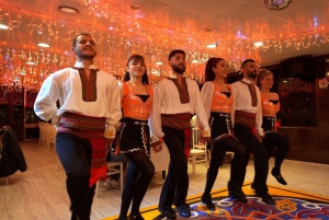 Istanbul: Bosphorus Dinner Cruise with Drinks & Turkish Show