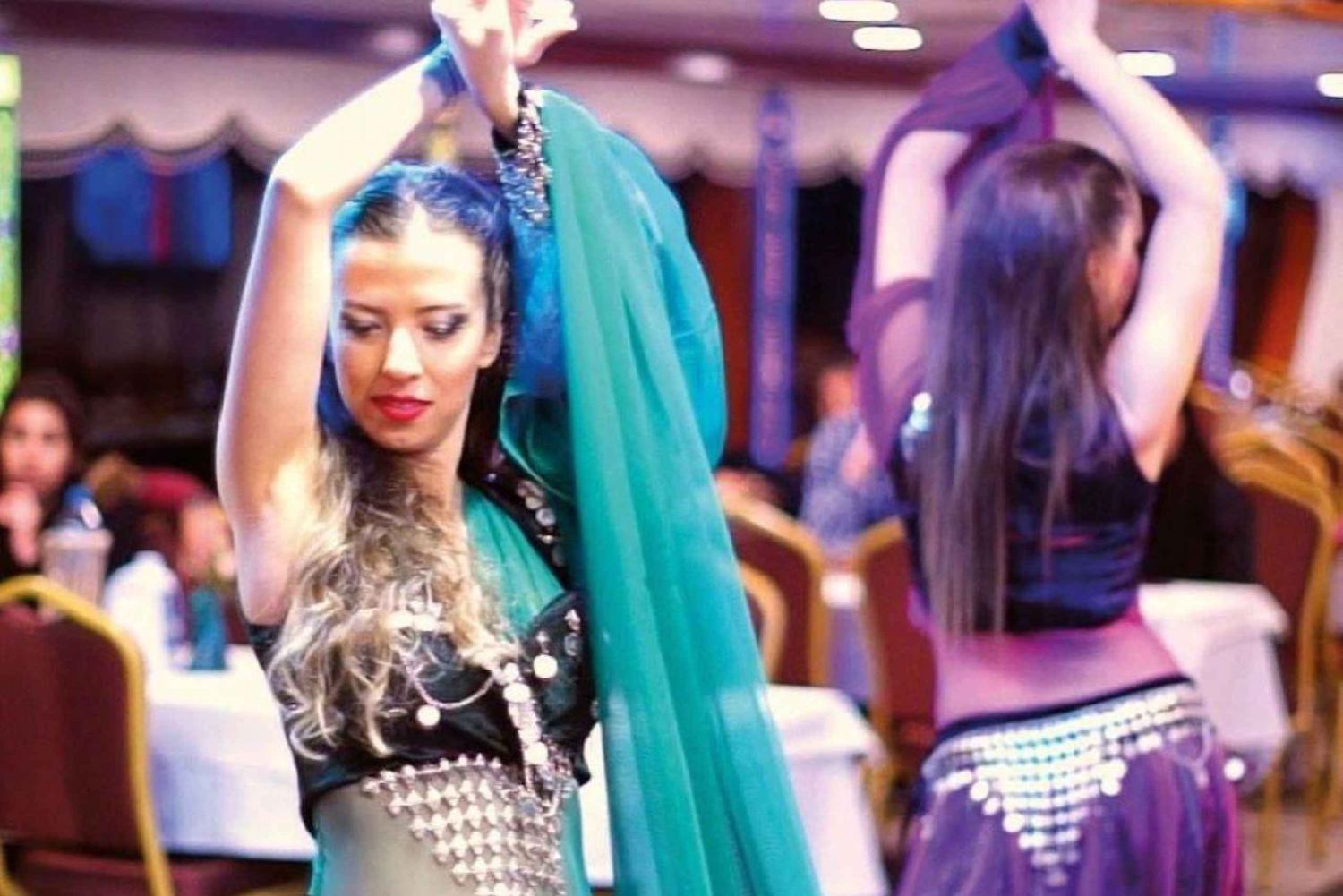 Istanbul: Bosphorus Dinner Cruise with Entertainment