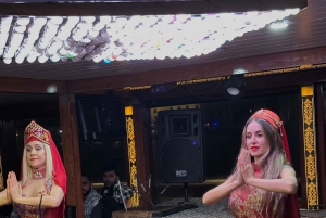 Istanbul: Bosphorus Dinner Cruise with Entertainment