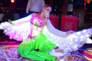 Istanbul: Bosphorus Dinner Cruise with Private Table & Show