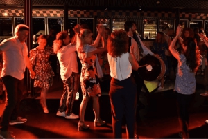 Istanbul: Bosphorus Dinner Cruise with Private Table & Show