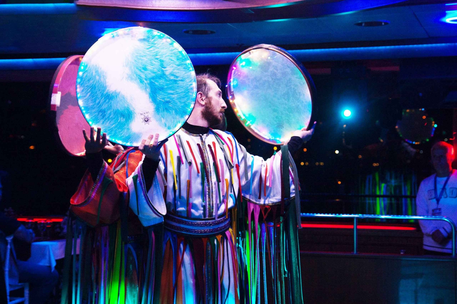 Istanbul: Bosphorus Dinner Cruise with Turkish Night Show