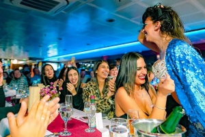 Istanbul: Bosphorus Night Dinner Cruise with Private Table