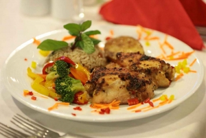 Istanbul: Bosphorus Night Dinner Cruise with Private Table