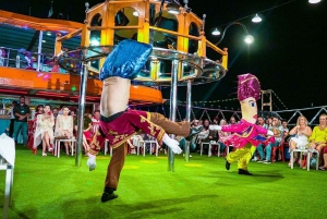 Istanbul: Bosphorus Night Dinner Cruise with Private Table