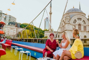 Istanbul: Bosphorus Night Dinner Cruise with Private Table