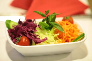 Istanbul: Bosphorus Night Dinner Cruise with Private Table