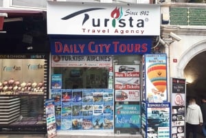 Istanbul: Bosphorus and Golden Horn Boat Tour with Guide