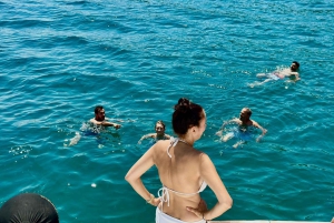 Istanbul: Bosphorus Strait and Black Sea Lunch Cruise