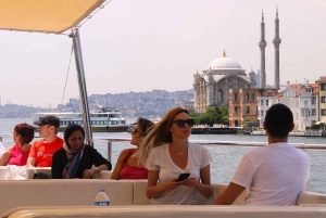 Istanbul: Bosphorus Strait and Black Sea Lunch Cruise