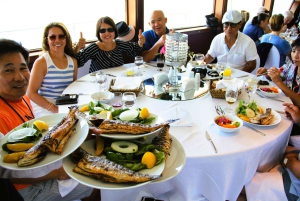 Istanbul: Bosphorus Strait and Black Sea Lunch Cruise
