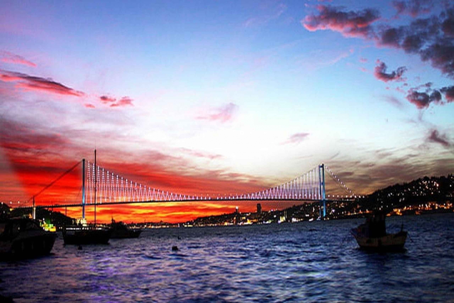 Private Bosphorus Yacht Tour Istanbul