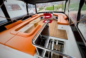 Istanbul: Morning Bosphorus Yacht Cruise w/Turkish Breakfast