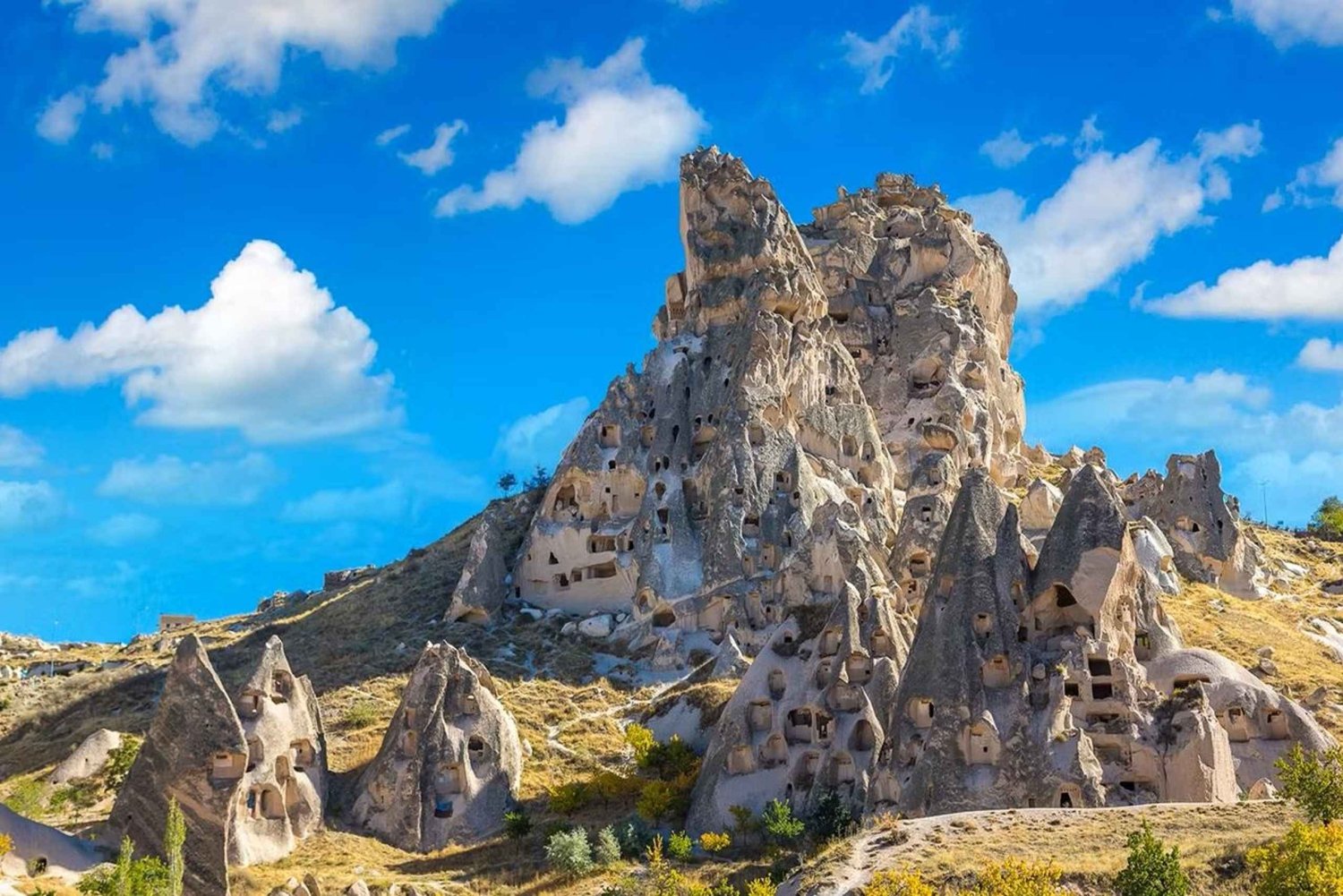 Istanbul: Cappadocia Day Trip with Flights & Lunch