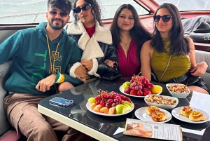 Istanbul: Daytime Bosphorus Yacht Cruise with Fruit & Snacks
