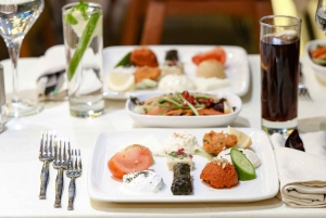 Istanbul: Dinner Cruise and Entertainment with Private Table