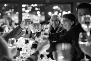 Istanbul: Dinner Cruise and Entertainment with Private Table