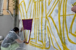 Istanbul: Do Street Art with Local Artists at Home Garden