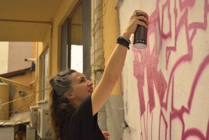 Istanbul: Do Street Art with Local Artists at Home Garden