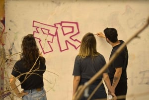 Istanbul: Do Street Art with Local Artists at Home Garden