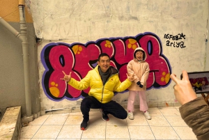 Istanbul: Do Street Art with Local Artists at Home Garden