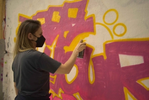 Istanbul: Do Street Art with Local Artists at Home Garden