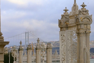 Istanbul: Dolmabahce Palace and Harem Fast-Track & Audio