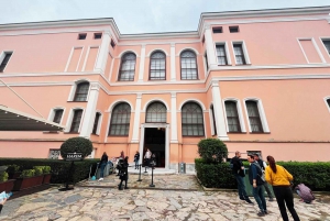 Istanbul: Dolmabahce Palace and Harem Fast-Track & Audio