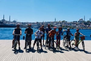 Istanbul: Eurasia Bike & Boat Half-Day Tour