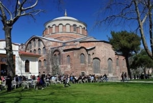 Asia Continent & Topkapı Palace & Harem. Guided, Small group